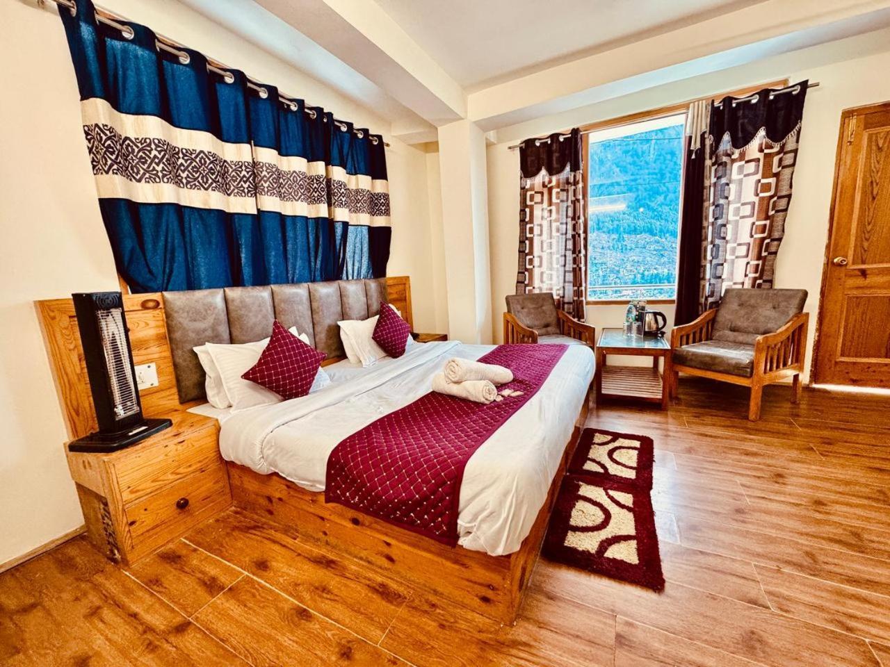 Royal Majestic View Point Lodge Manali  Exterior photo