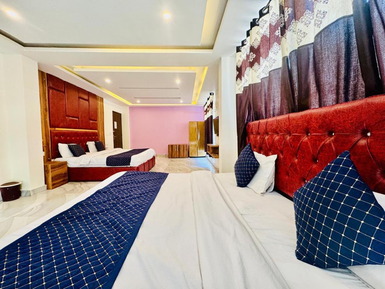 Royal Majestic View Point Lodge Manali  Exterior photo